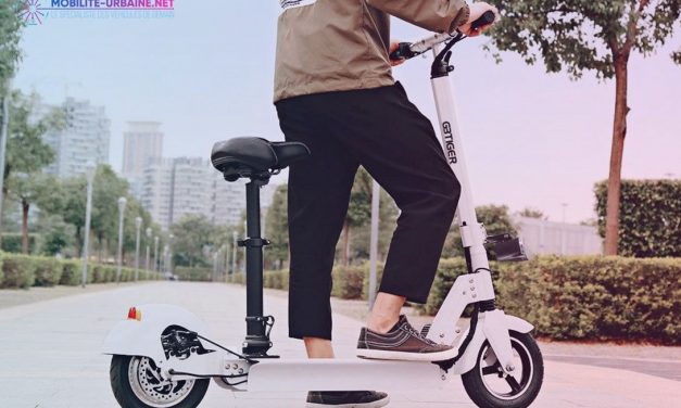 TOP 5 des meilleures trottinettes électriques avec selle